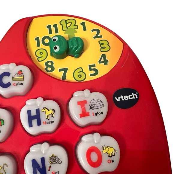 VTech Light Up Alphabet Apple - Picture 3 of 5